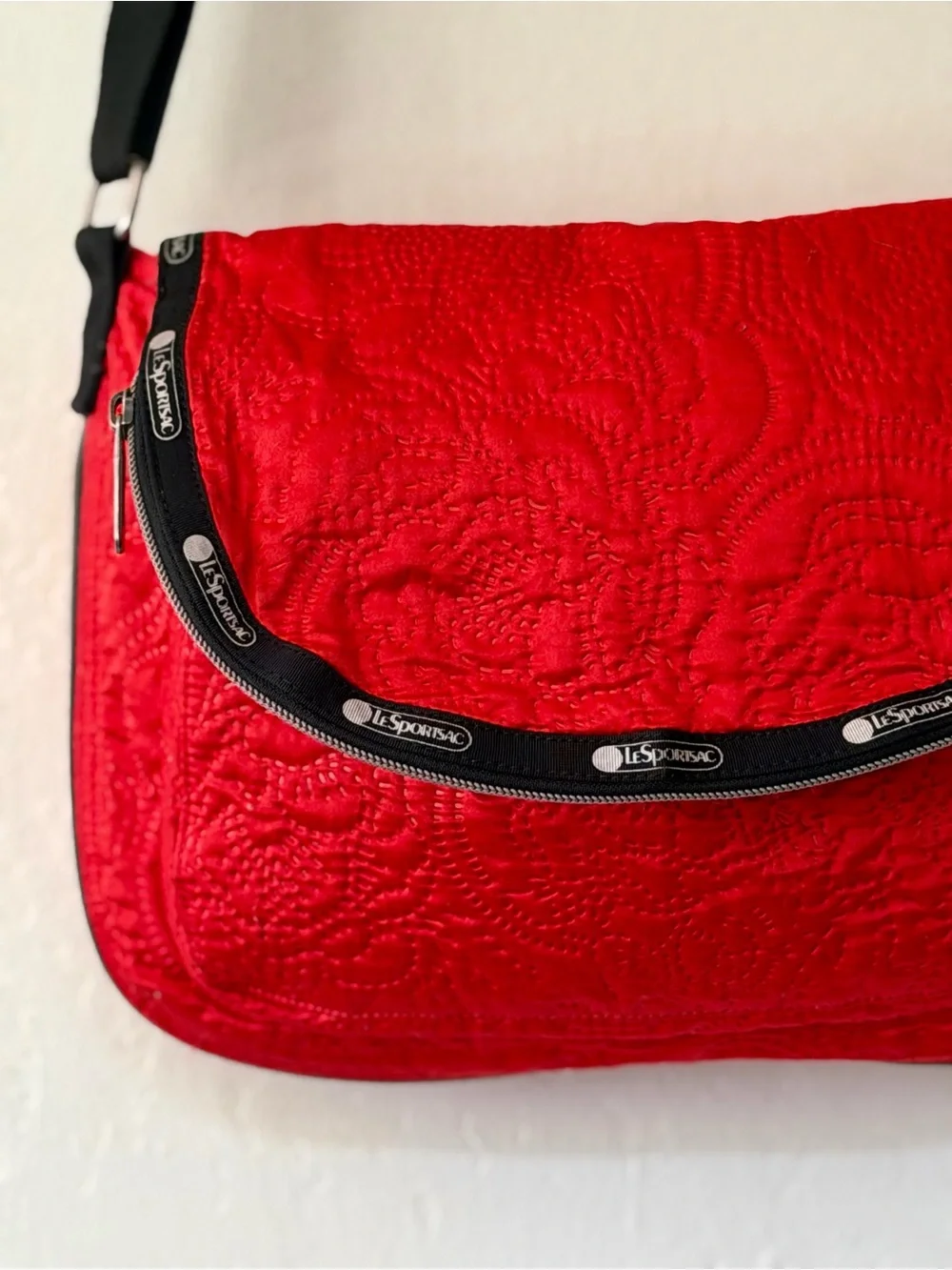 LeSportsac Red Colette Expandable Quilted Messenger Crossbody Bag